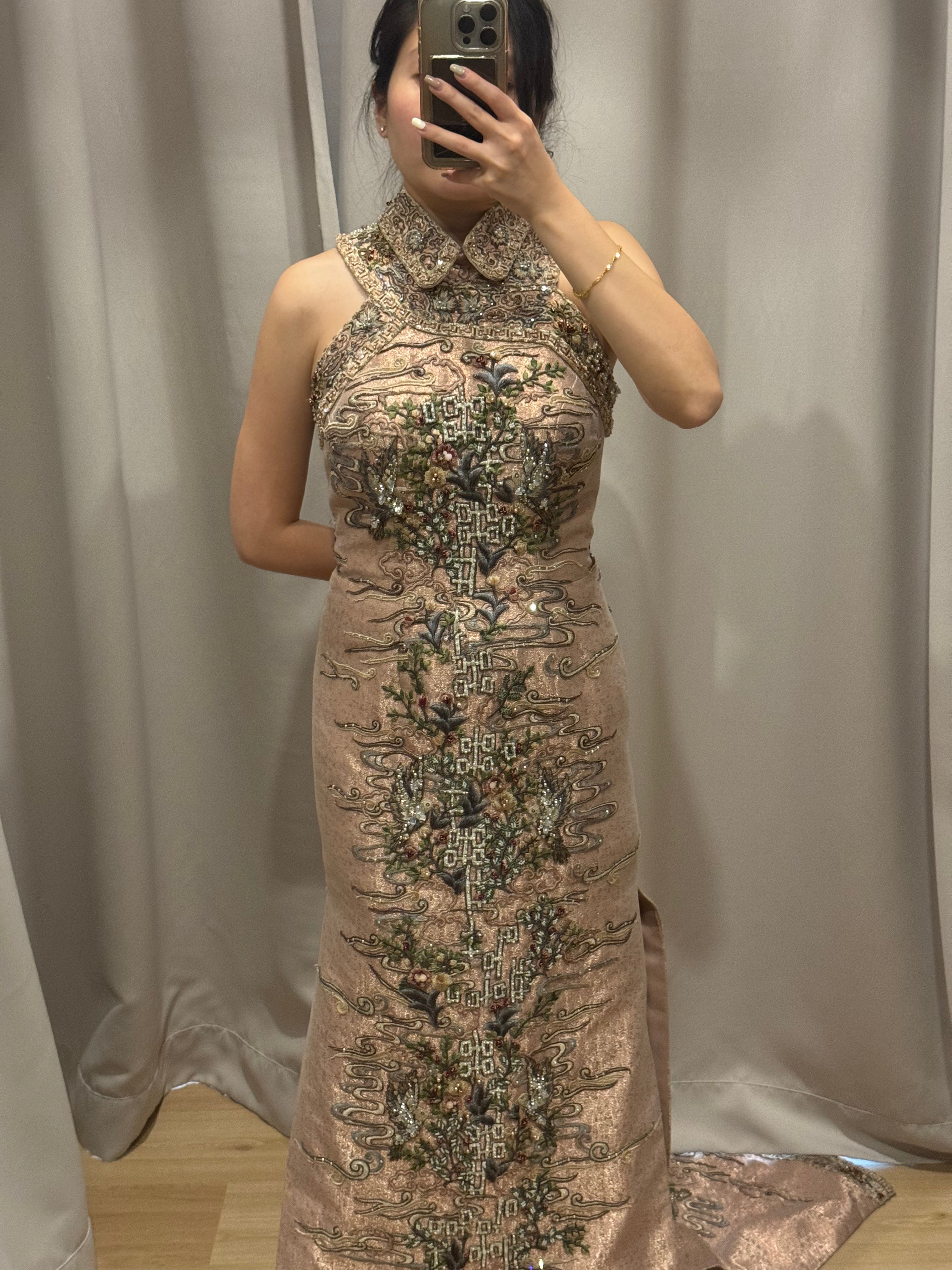 Cheongsam | Stella Lunardy - Baby Pink Collared and Embroidered Imperi roma Cheongsam | Stella Lunardy - Baby Pink Collared and Embroidered Imperi roma