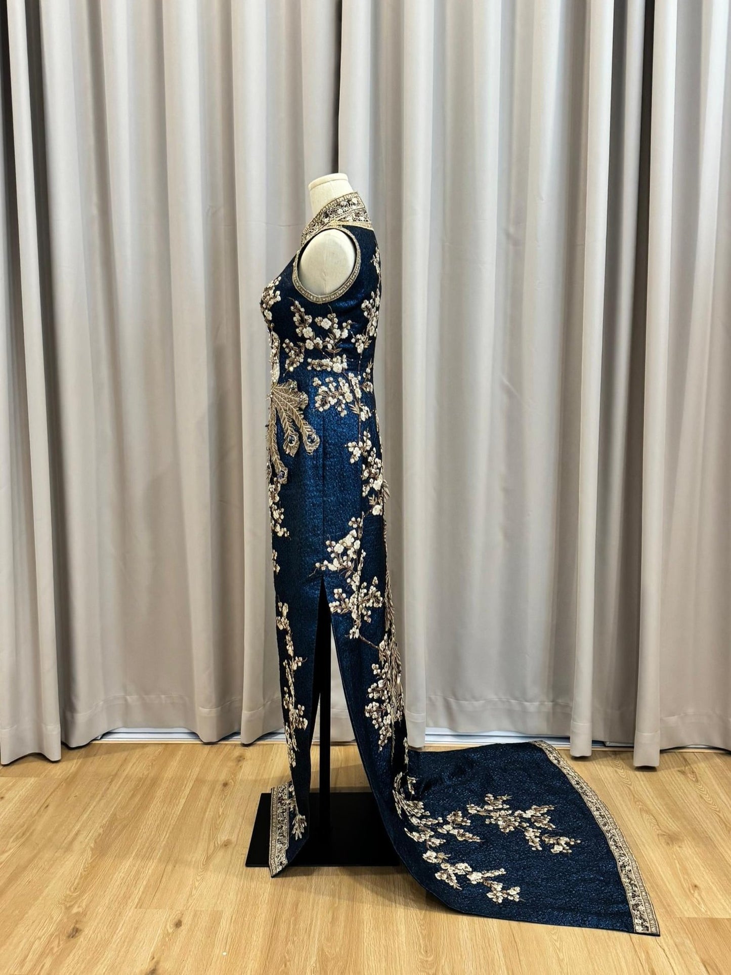 Cheongsam | Stella Lunardy - Navy Blue Peacock