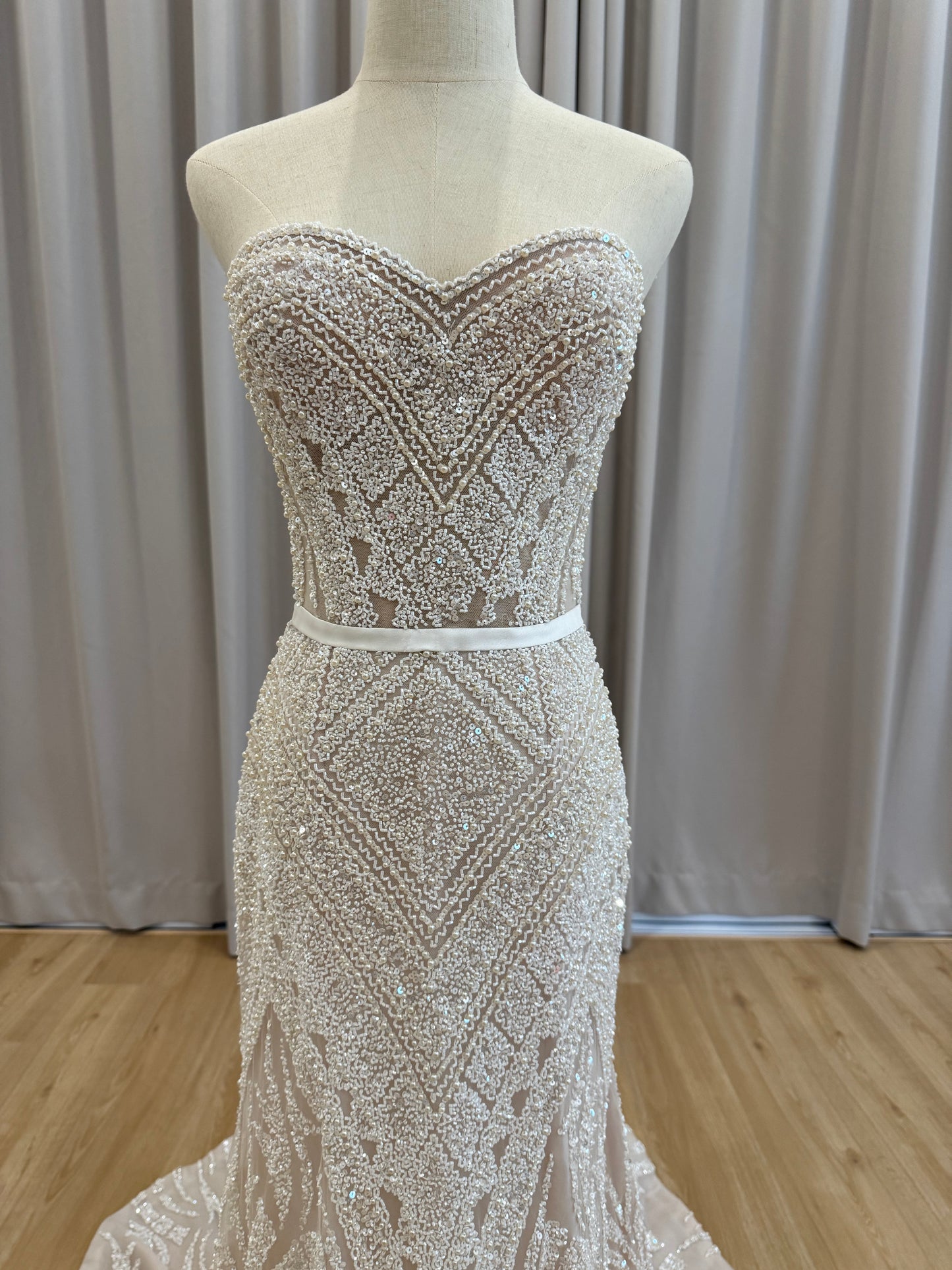 Bridal | Hian Tjen - Geometrical Sweetheart Champagne Beaded