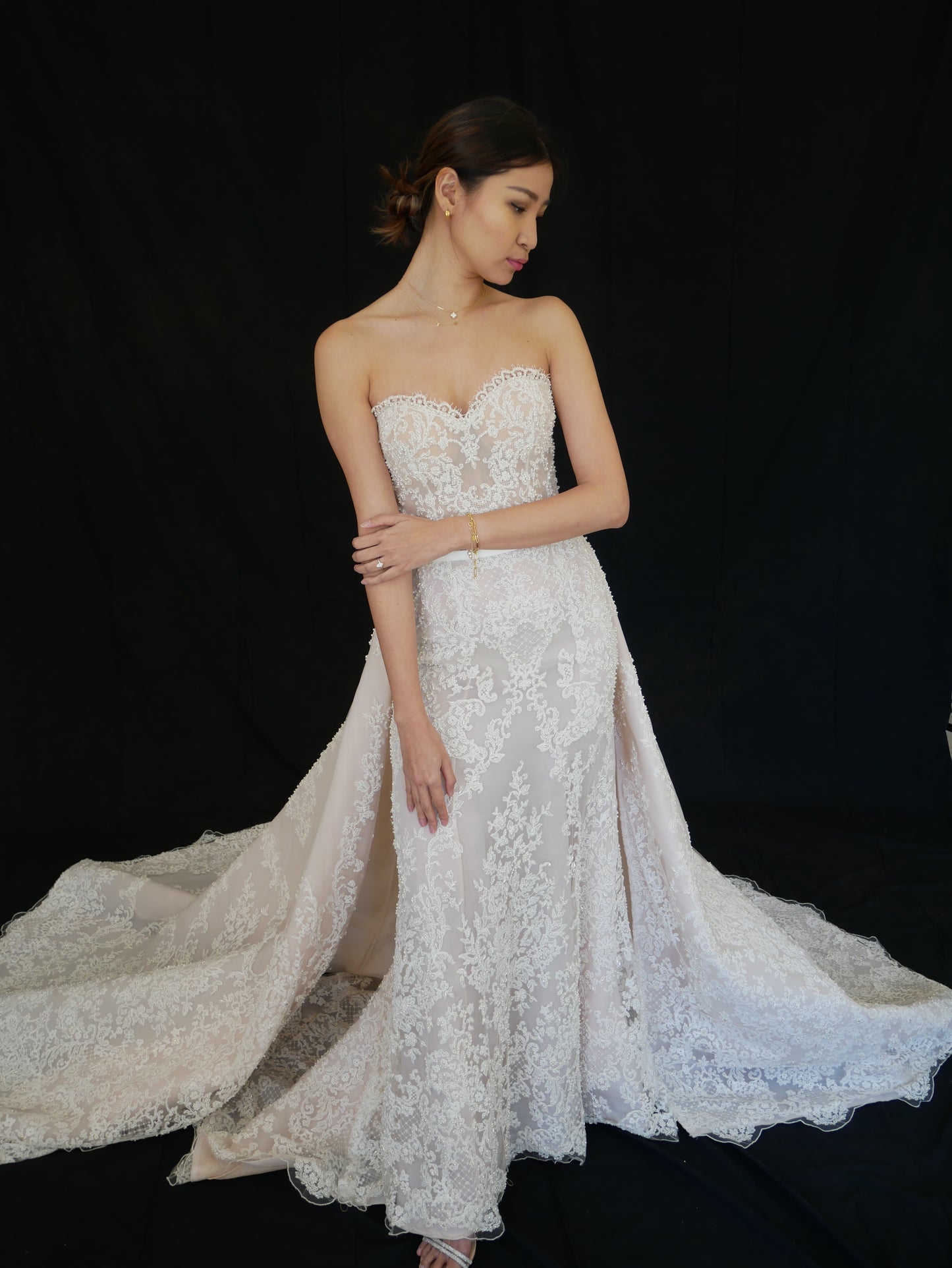 Bridal | Hian Tjen - Beige Sweetheart Beaded