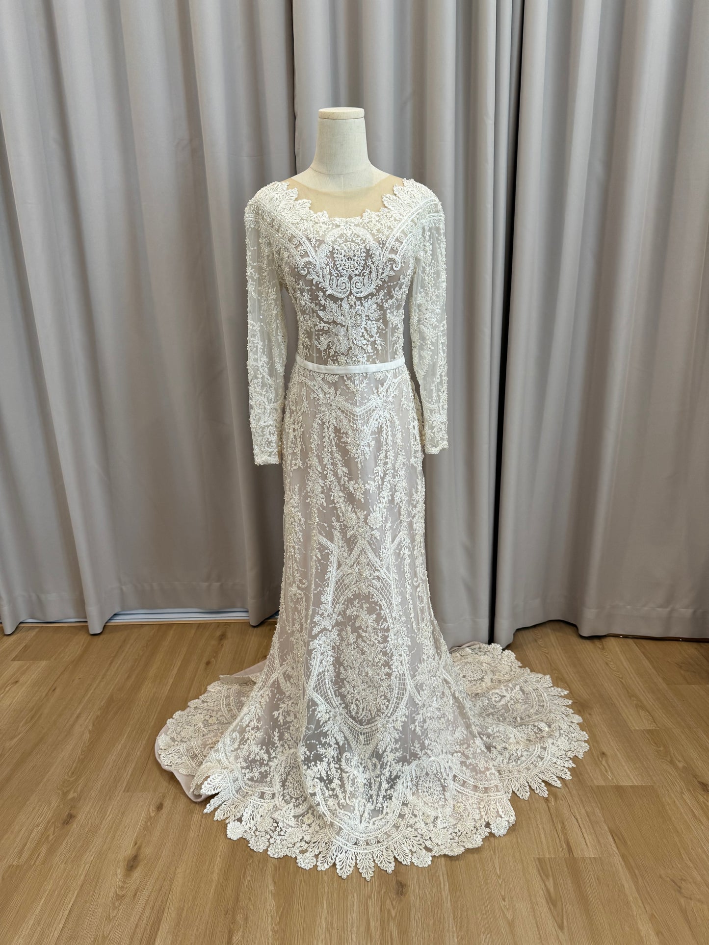 Bridal | Hian Tjen - Long Sleeve Lace and Beaded