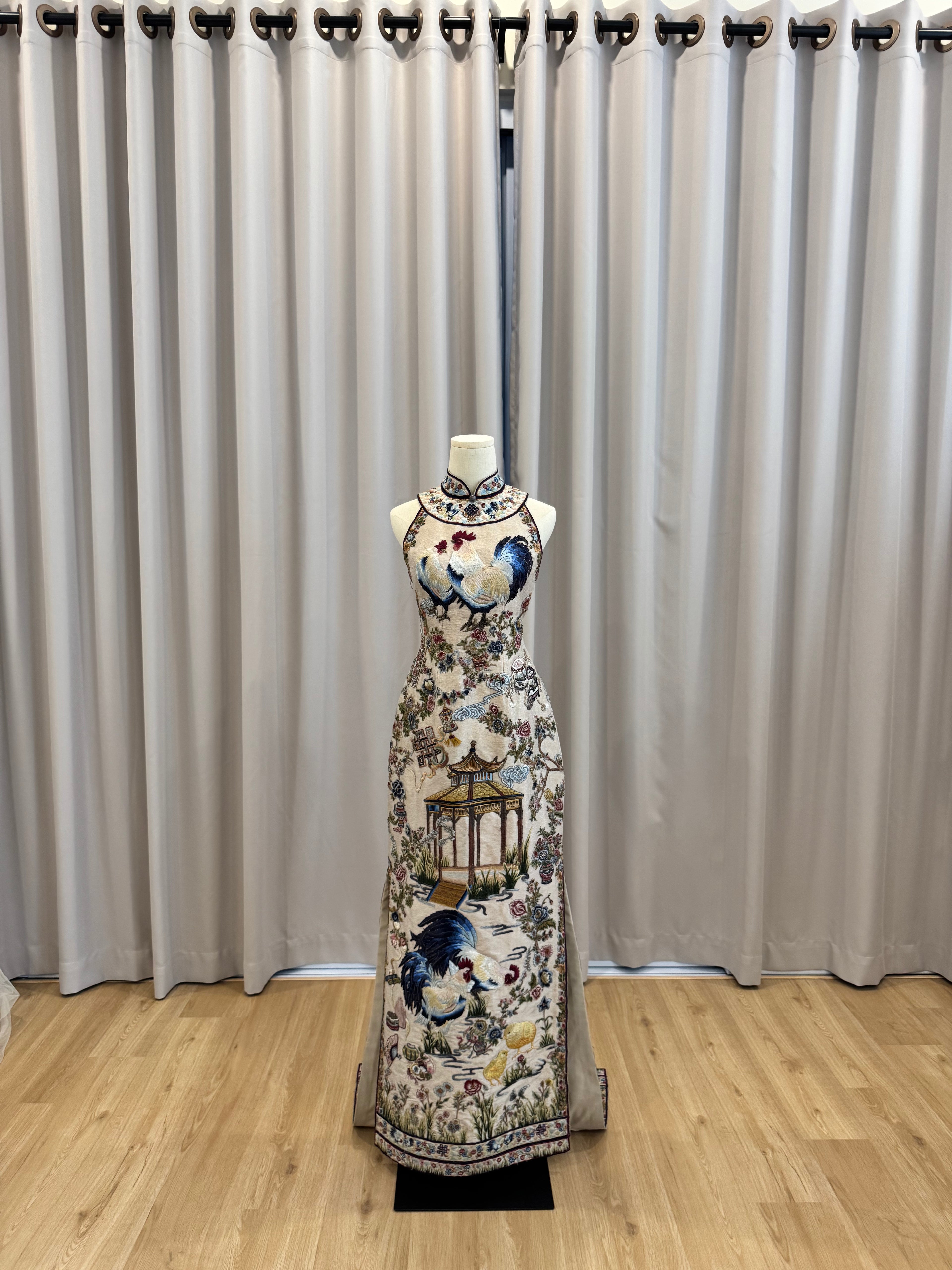 Cheongsam | Stella Lunardy - Beige Cheongsam with Halter Neck