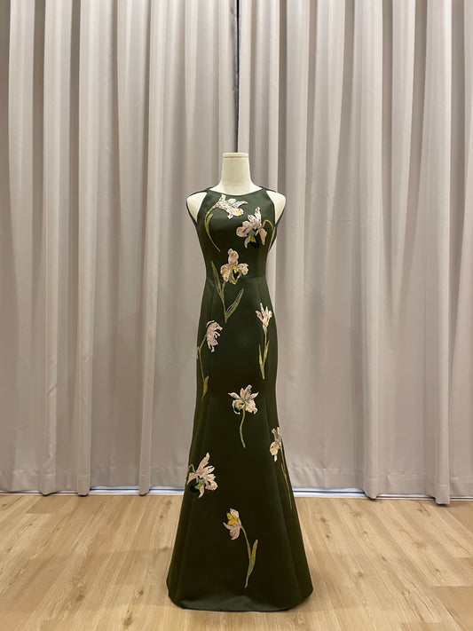 Evening | Mier Atelier - Green Embroidered Flowers