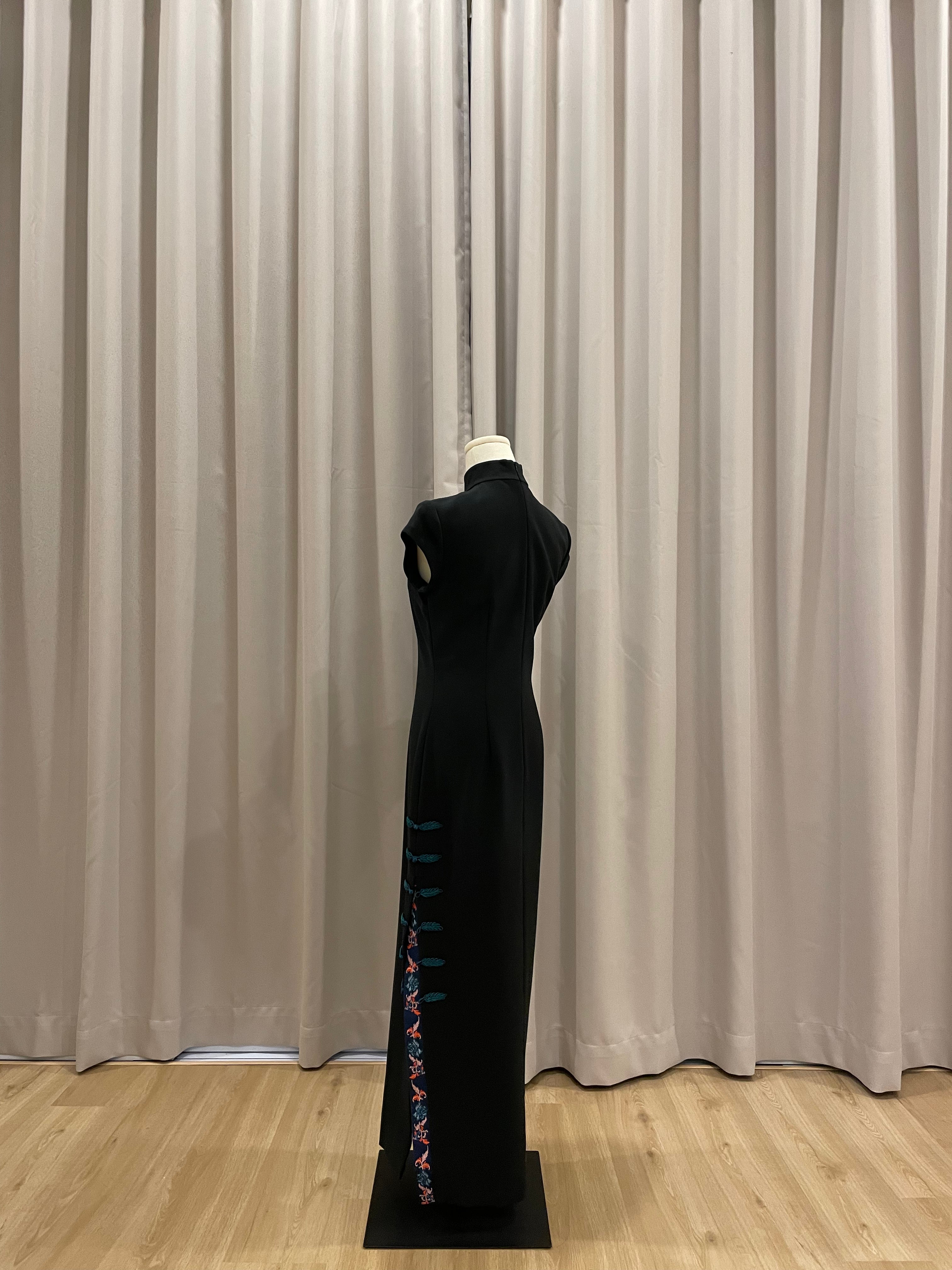 Cheongsam | SH Tang - Black
