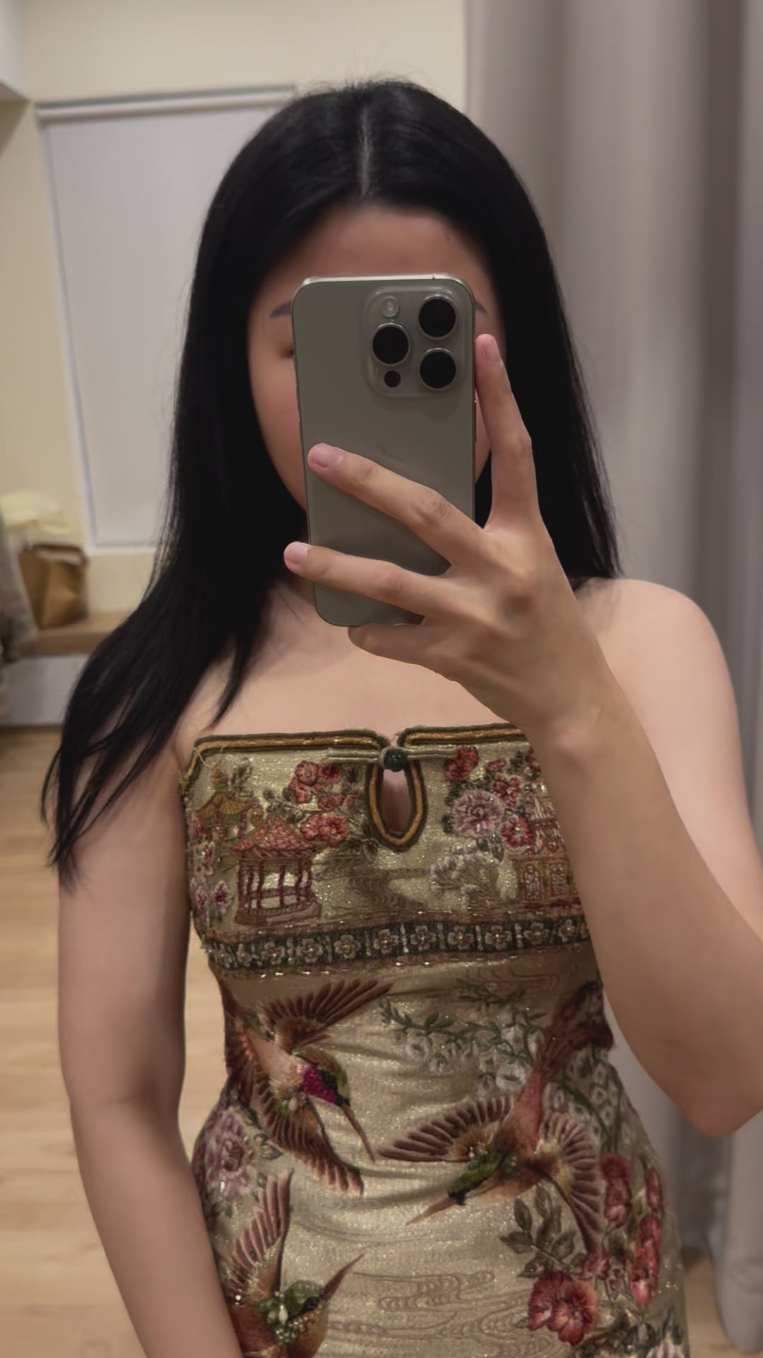 Cheongsam | Stella Lunardy - Gold Straightcut
